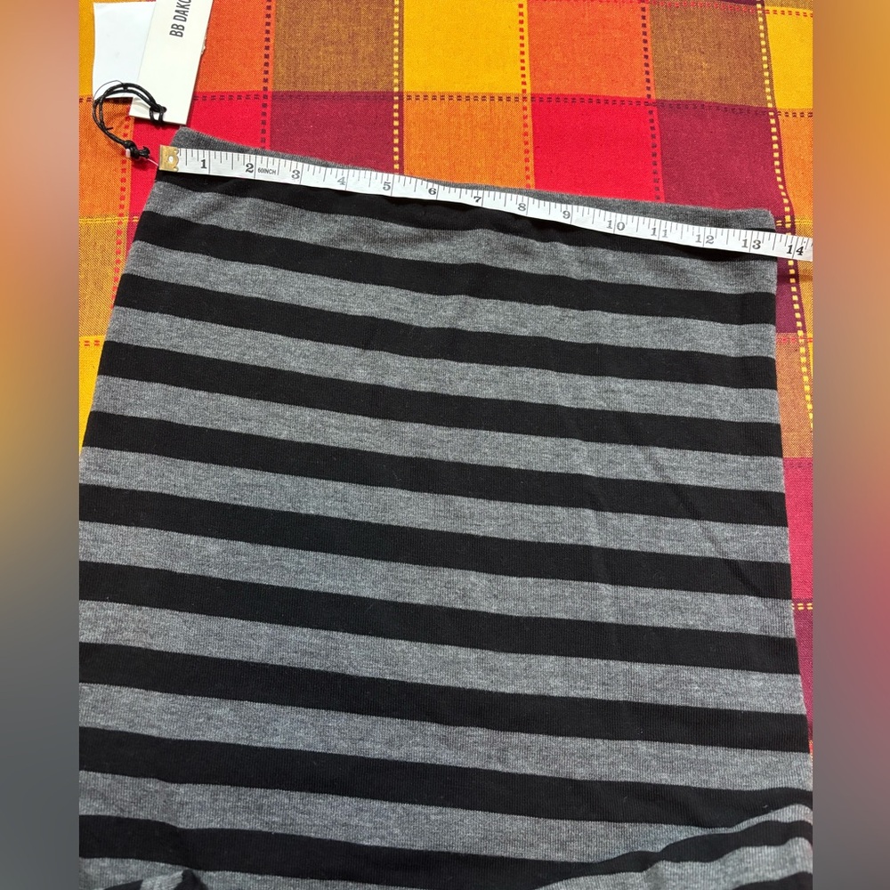 Black Grey Stripes Pencil skirt - Picture 3 of 9